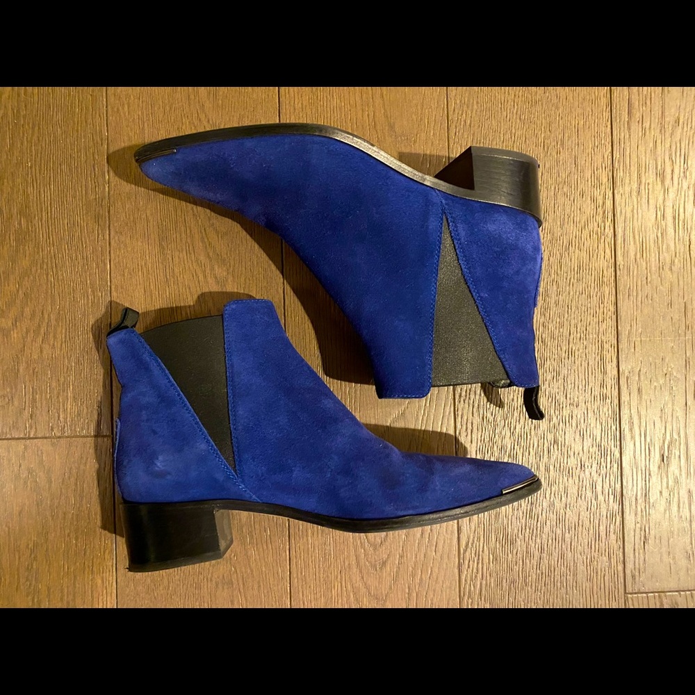 Acne Studios Blue Suede Jensen Bootie (Sz 8)